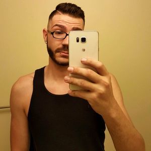 Meet your Posher, Chris